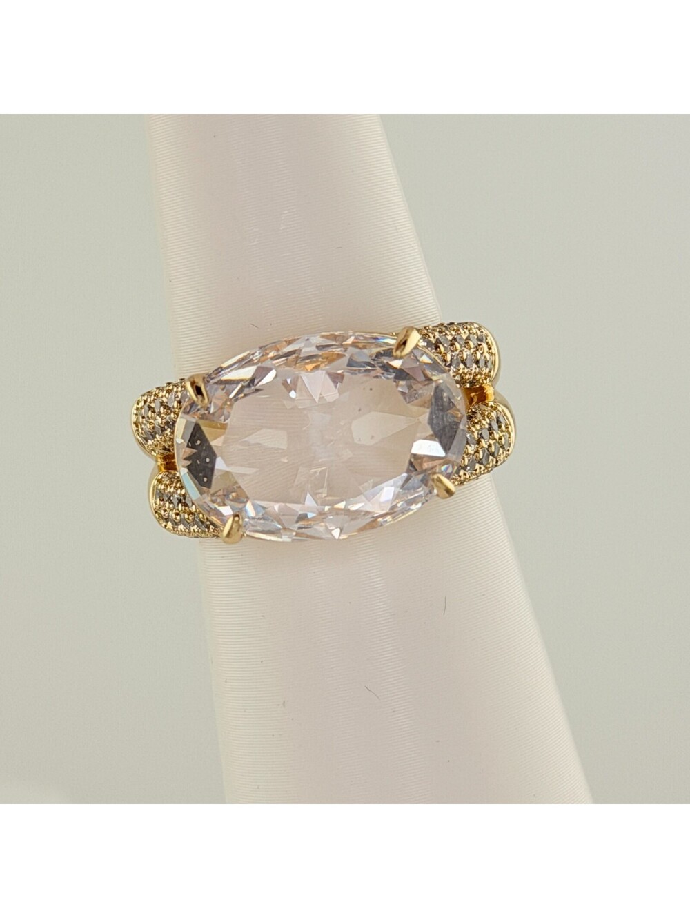 Bomb Party Pave Ring Sz 8 RG98310 "The Fine Details" Clear Cz on Yellow Gold